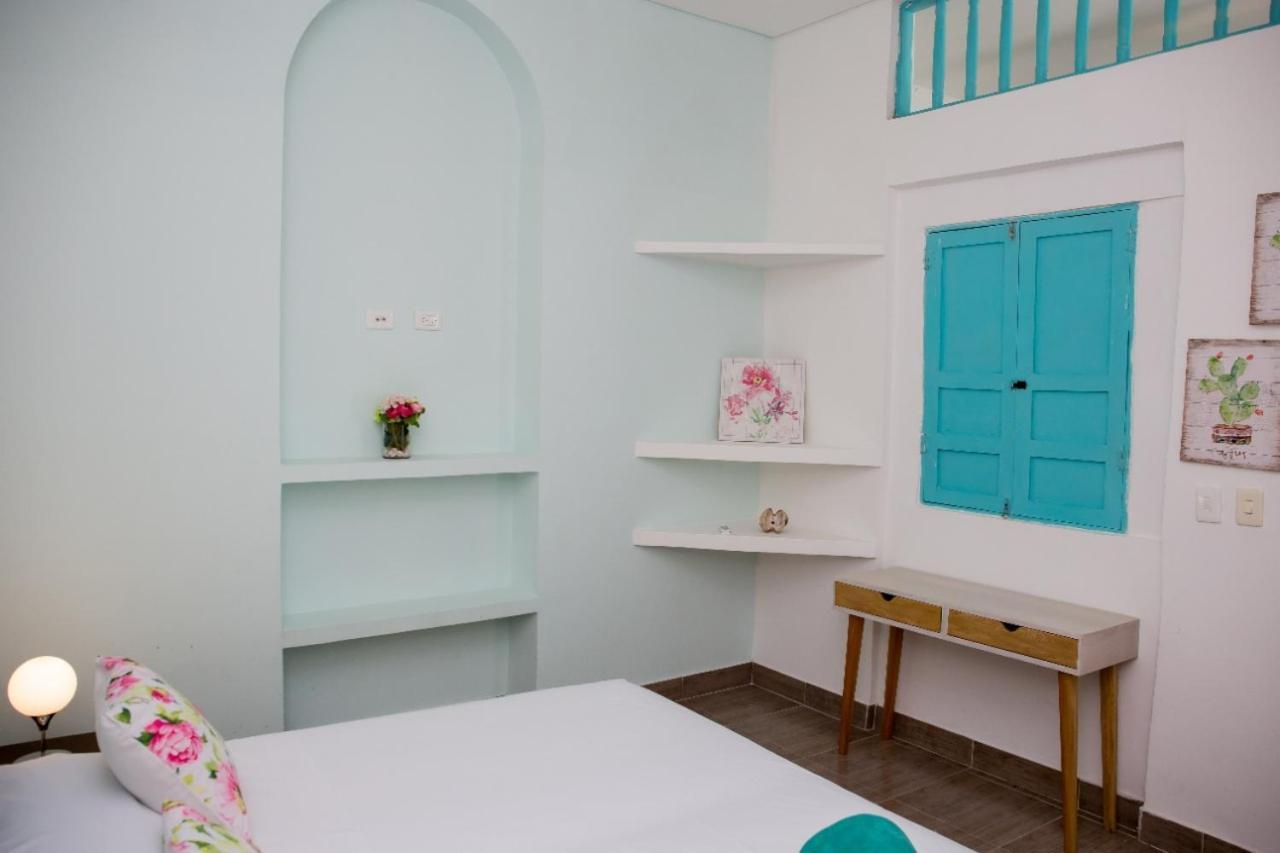 Casa Renacer Bed & Breakfast Cartagena ภายนอก รูปภาพ