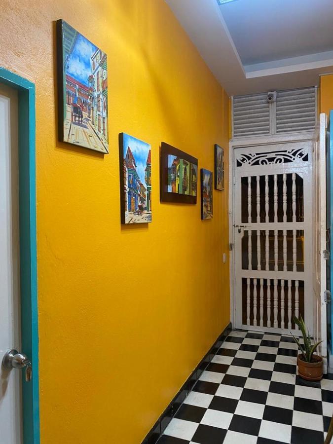 Casa Renacer Bed & Breakfast Cartagena ภายนอก รูปภาพ